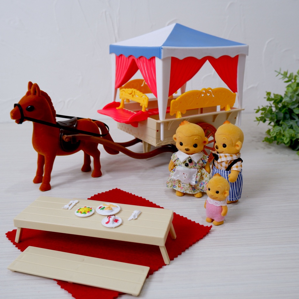 Mainan Koleksi Families Horse Carriage Mirip Sylvanian Family Mainan Kereta Kuda Hadiah Ultah Anak