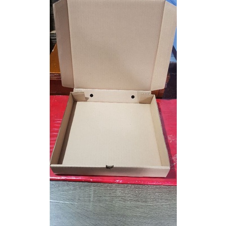

Kardus 30x30x5 dus pizza 30x30x5