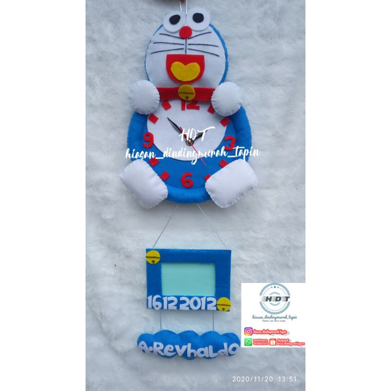 HDT - JAM DINDING DORAEMON+PIGURA 5R BISA REQUEST WARNA DAN NAMA