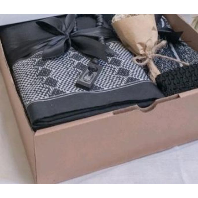hampers peralatan sholat cowok