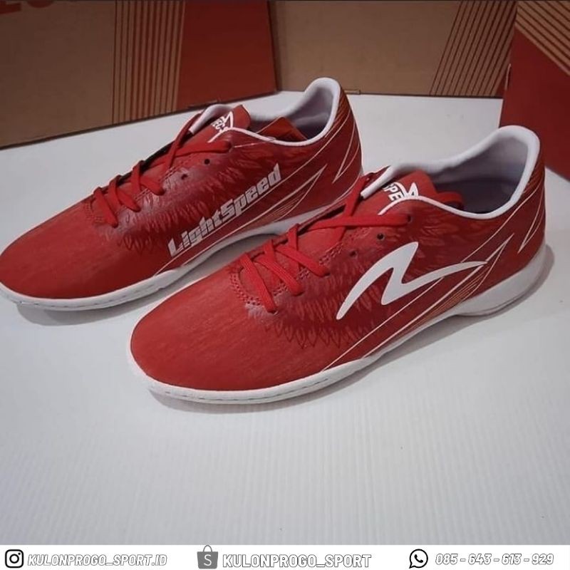 Specs Accelerator Lightspeed 20 Garuda Attack IN - Emperor Red White