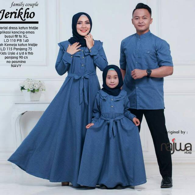 46 Gambar Baju Couple Ayah Ibu Dan Anak Laki Laki Umur 2 Tahun Paling Keren Modelbaju Id