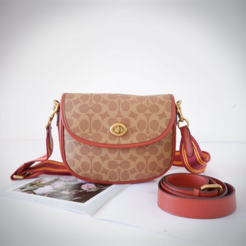 TAS WANITA COACH WILLOW SADDLE BAG IN SIGNATURE CANVAS