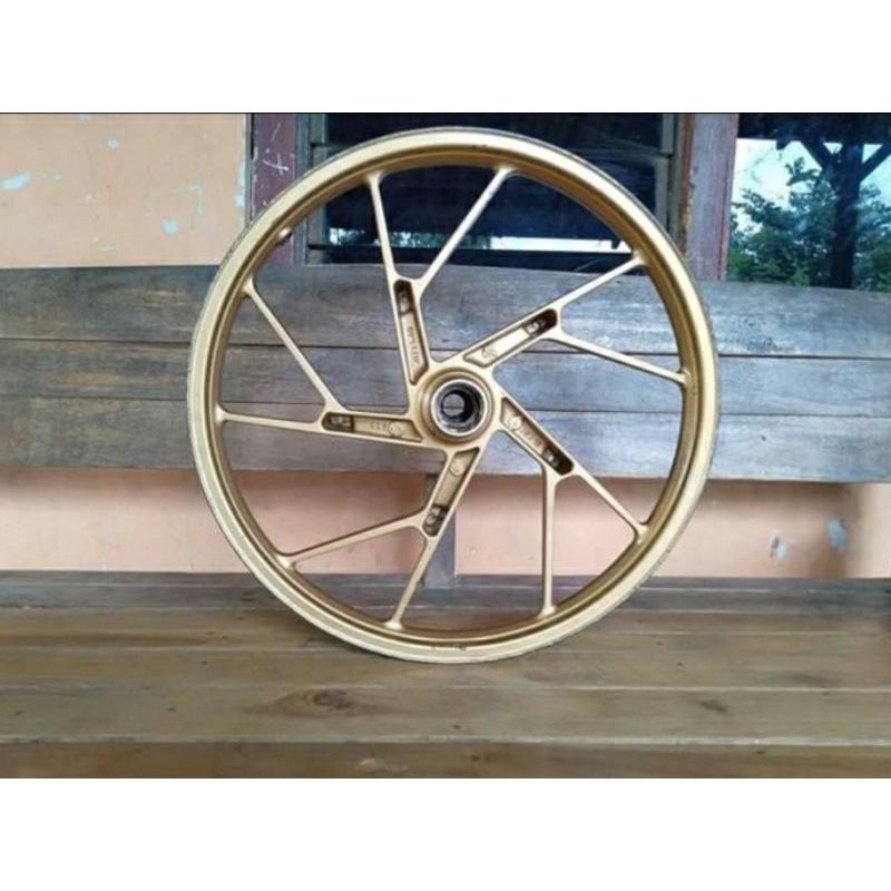 velg depan satria Fu original warna gold