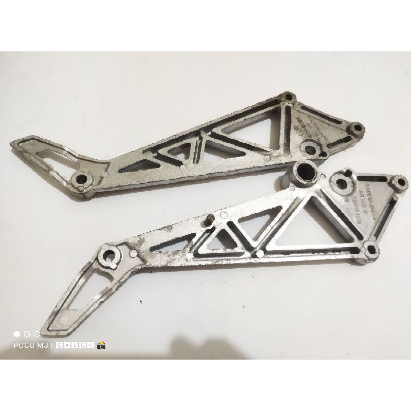 postep fostep belakang kawasaki binter AR 125 original