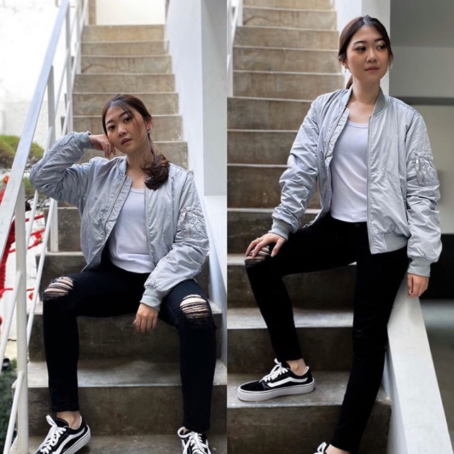 Gap Classic Bomber Jaket  100% Original .  New release