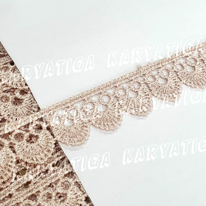 Renda Giper / Gyper Kecil 023 Lebar 1.7 cm - Coklat Susu (15 Yard)