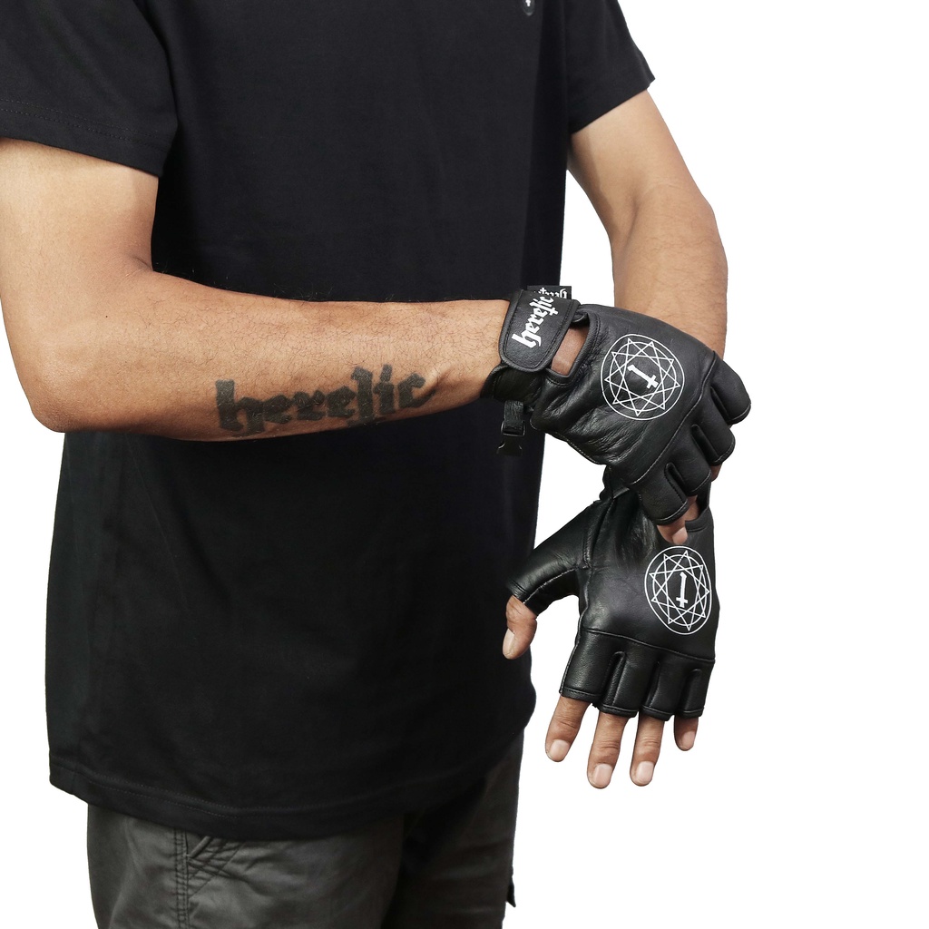 Heretic - Fingerless Leather Gloves - Sarung Tangan Kulit - Pentagram