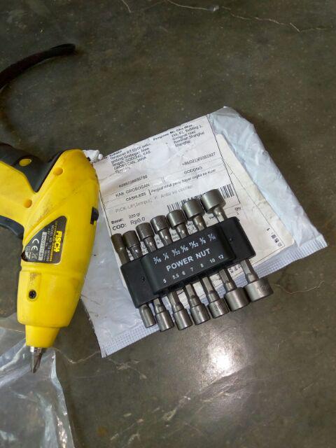 Qianxiyang 1 Set/14 Pcs Mata Bor Power Nut Driver Sae Metrik Soket Kunci Pas Sekrup Hex Shank