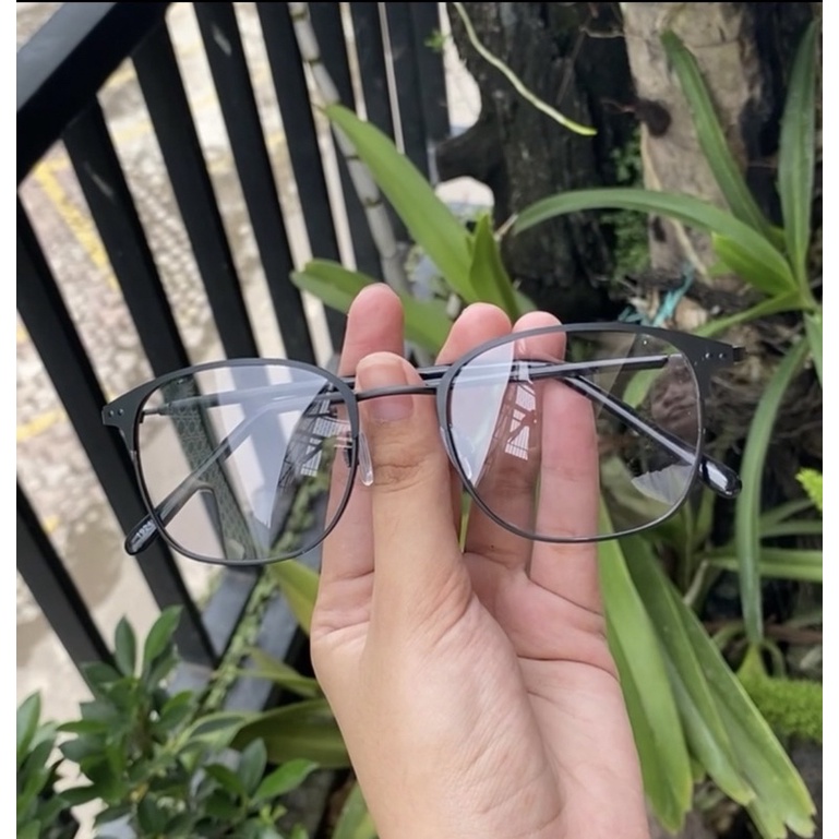Kacamata Photocromic Kotak