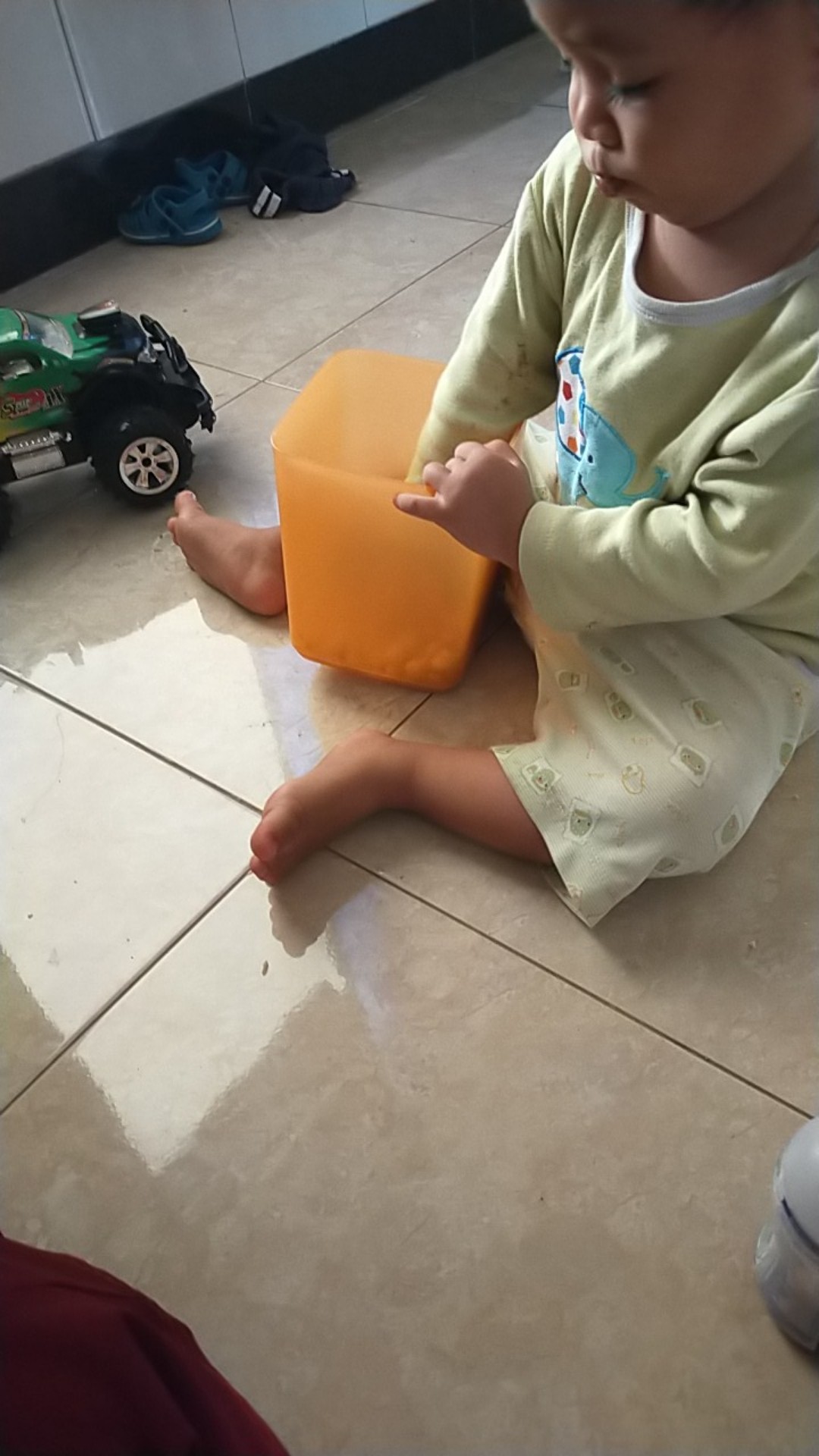 Tall Canister 10l  Merah/ Ungu Muda / Ungu (1 Pcs) Toples Tupwr