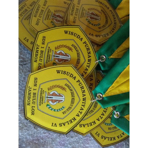 Kalung wisuda gordon wisuda akrilik TK/SD/SMP/SMA