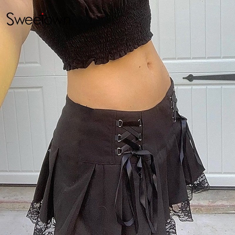 Sweetown Lace Up Goth Y2K Pleated Skirt Woman Punk Style Dark Academia Aesthetic Vintage 90s Streetw