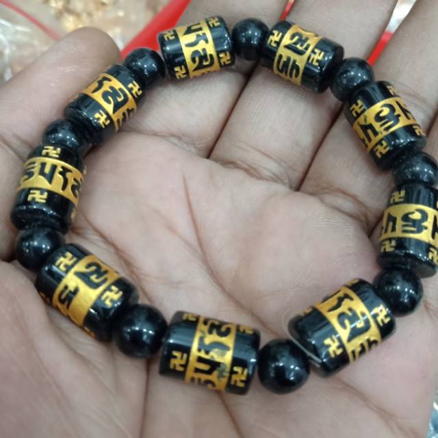 Gelang batu giok hitam dgn bacaan mantra