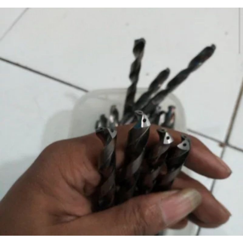 drill carbide. bor carbide 8.7mm.mulusss
