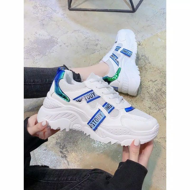 Sepatu Wanita Sepatu Sneaker Wanita korea TOUNGTOY