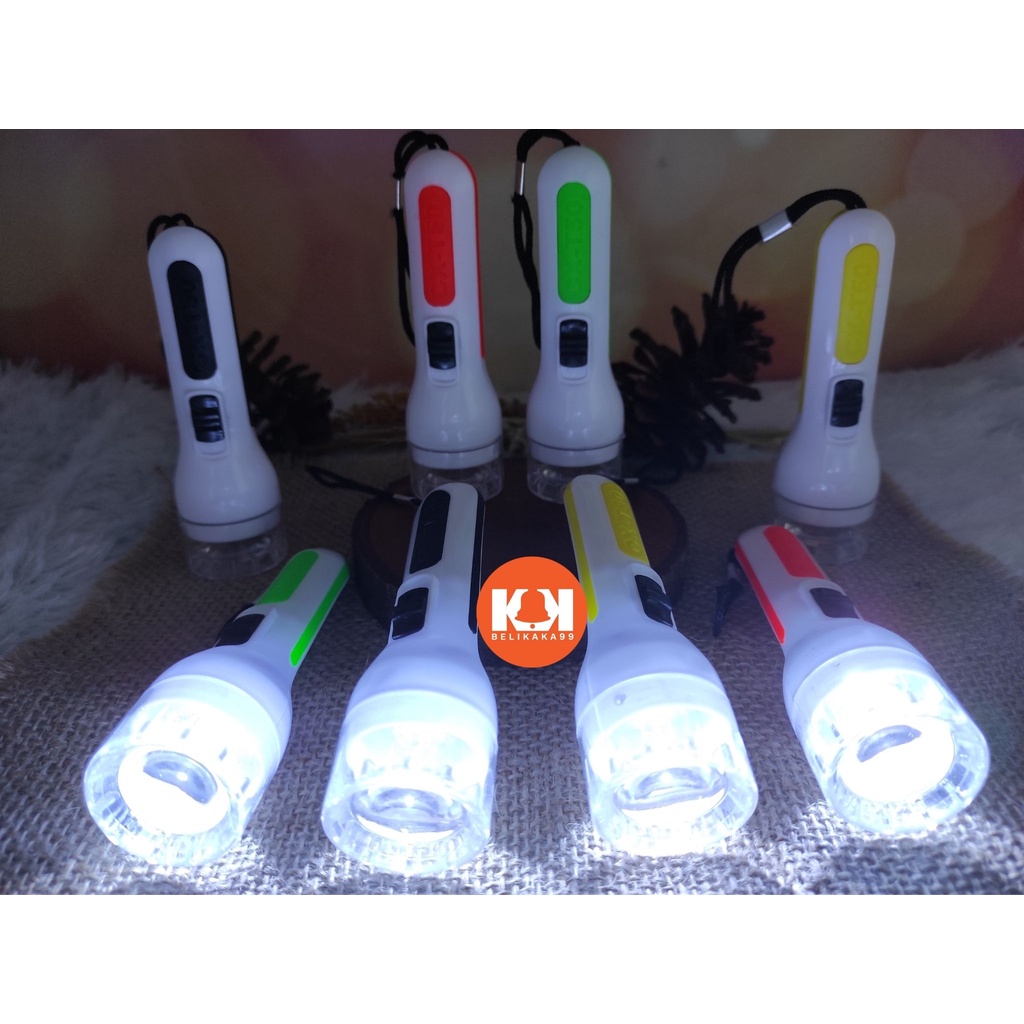 GANTUNGAN KUNCI SENTER BESAR WARNA PUTIH / GANTUNGAN KUNCI SENTER LED BESAR WARNA PUTIH / GANTUNGAN SENTER BESAR PUTIH / GANTUNGAN SENTER LED BESAR / SENTER BESAR GANTUNGAN / SENTER GANTUNGAN / SENTER LED GANTUNGAN