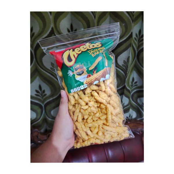 

Cheetos Jagung Bakar 250 gram