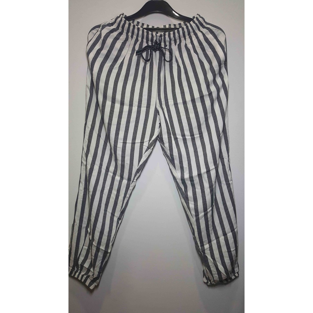 Uniqlo - Joger Pants - Women