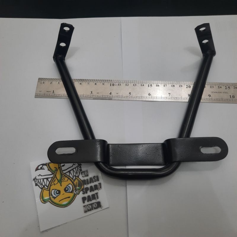 BREKET KUMIS PLAT NOMOR DEPAN NMAX LAMA / DUDUKAN PLAT NOMOR DEPAN NMAX OLD