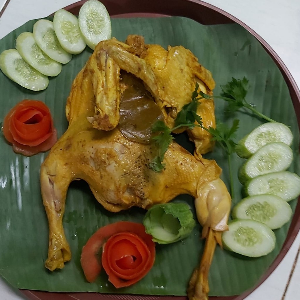 

Ayam kampung kuning - Ayam kampung ungkep Ukuran 500 ~ 600 Gr