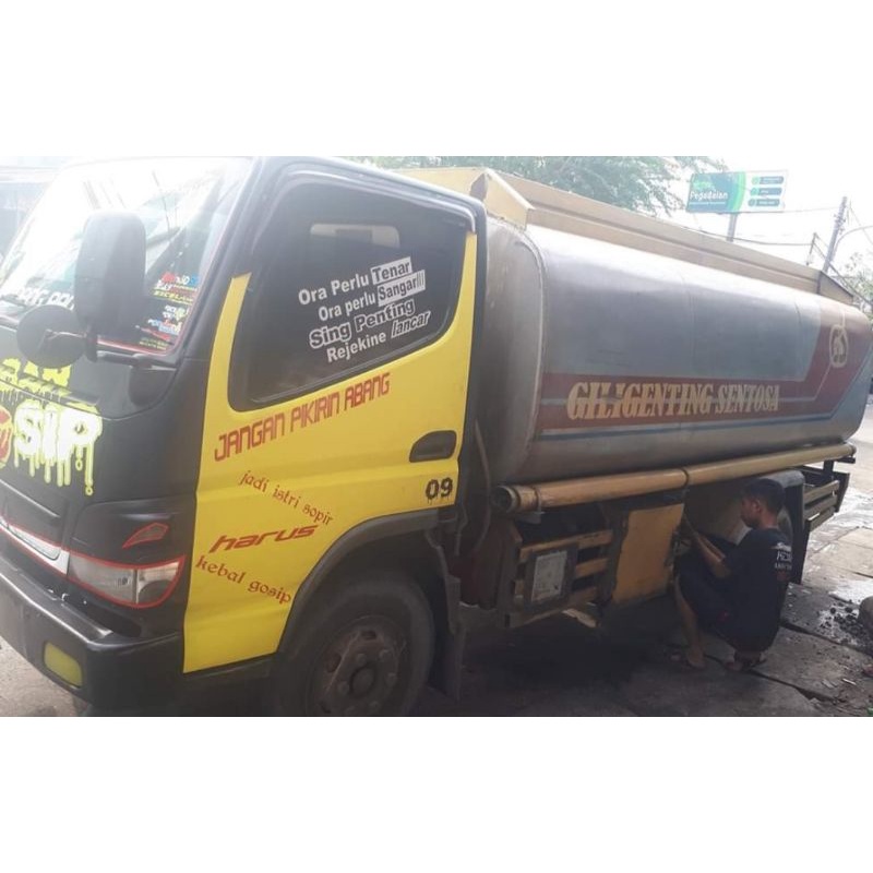 

Air bersih mobil tengki 8000 liter lebih area jabodetabek
