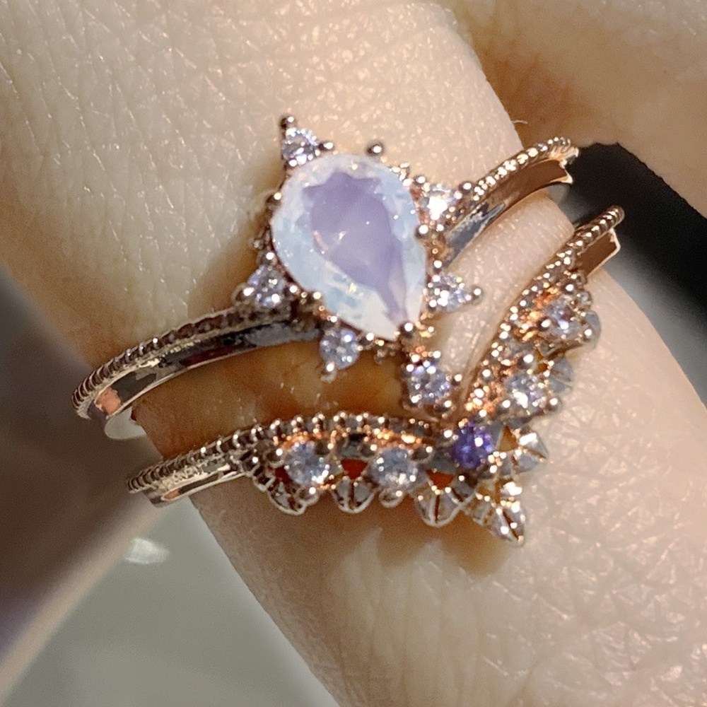 Set Cincin Moonstone Translucent Gaya Retro Untuk Wanita