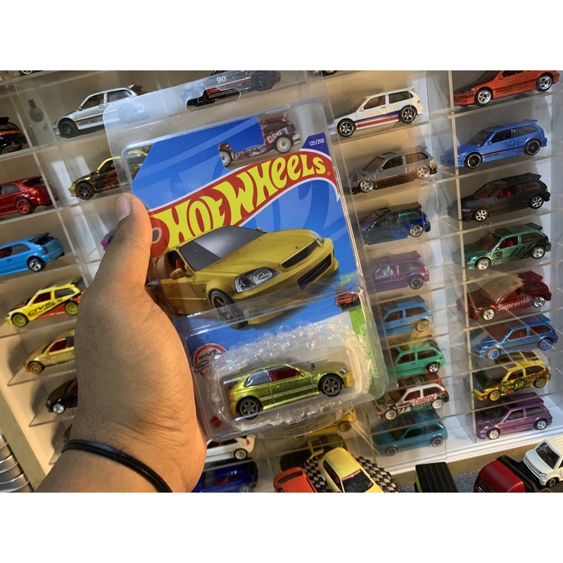 hotwheels 99 honda civic type r ek9 ths