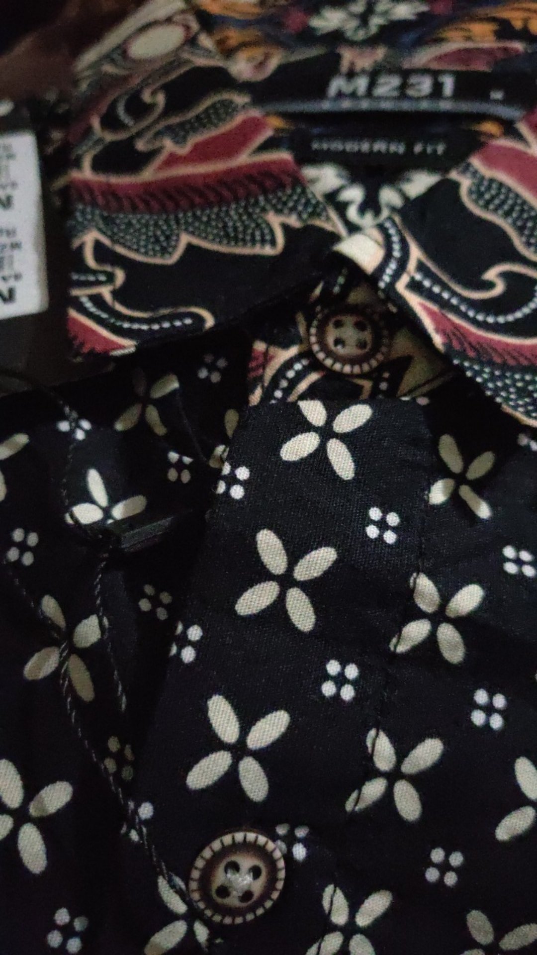 M231 Kemeja Pria Batik Panjang Hitam 1622