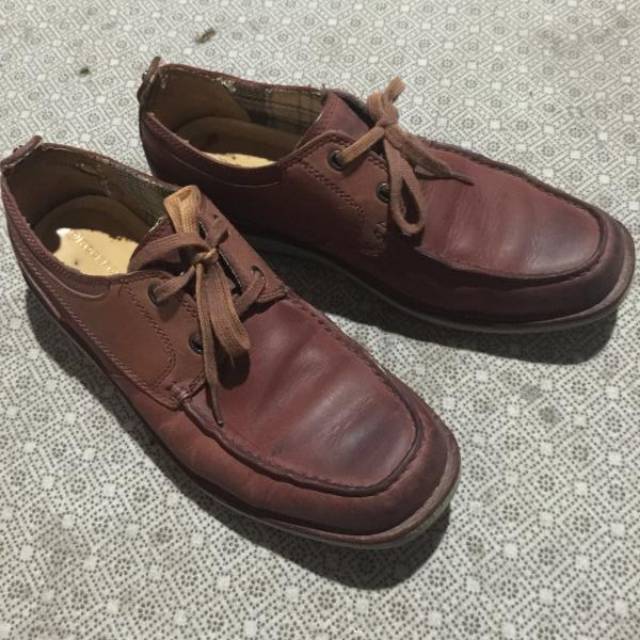 Preloved rockport size 41