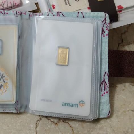 Dompet Emas Antam , minigold dan kartu - Putih