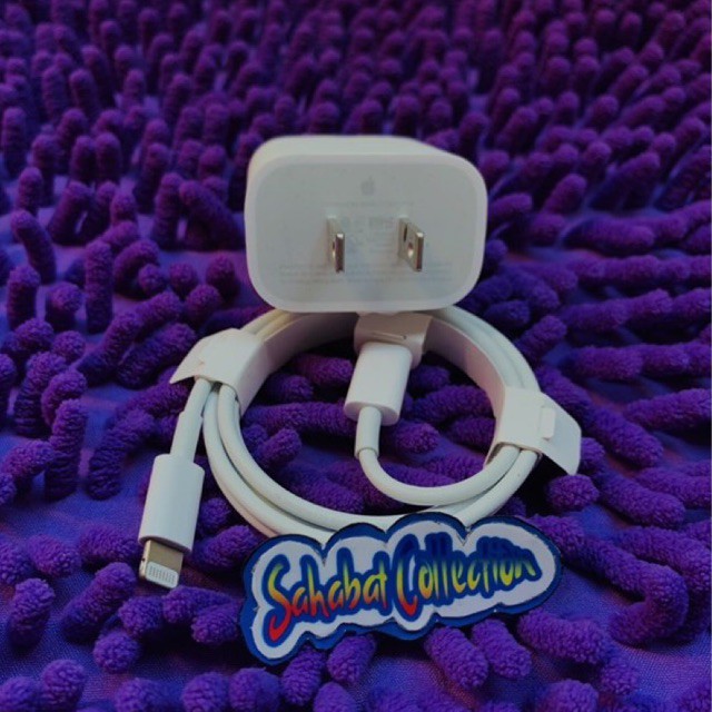 Charger iPhone Apple 18 W Original Bawaan HP | Shopee