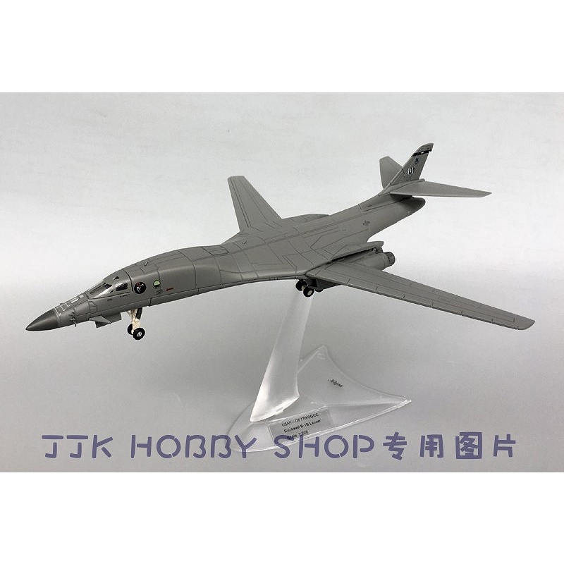 Diecast Pesawat Bomber Rockwell B-1 Lancer Skala 200 Amerika Serikat
