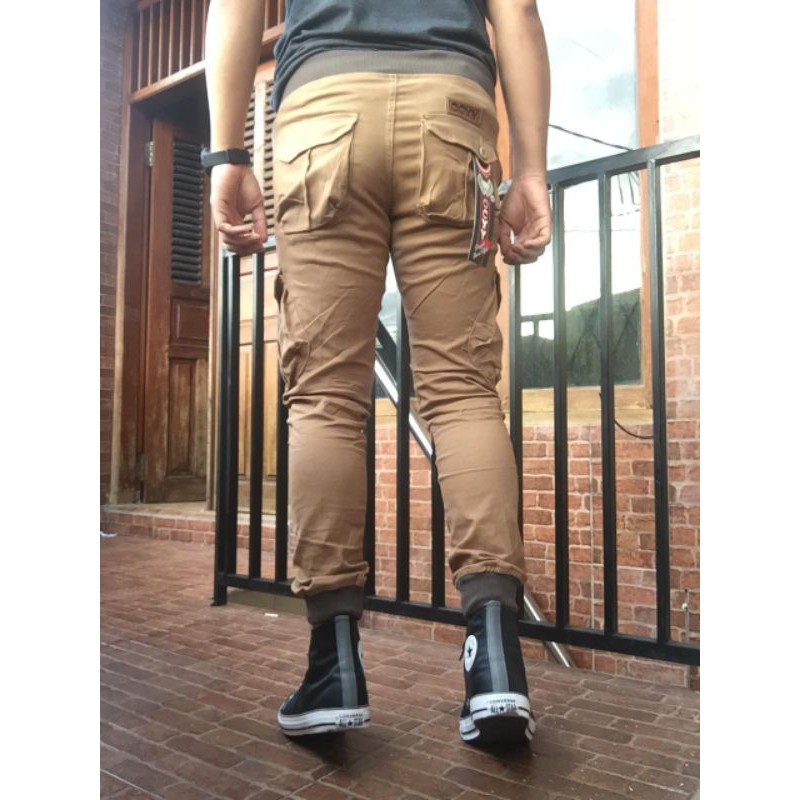 Jogger Biker Sporty