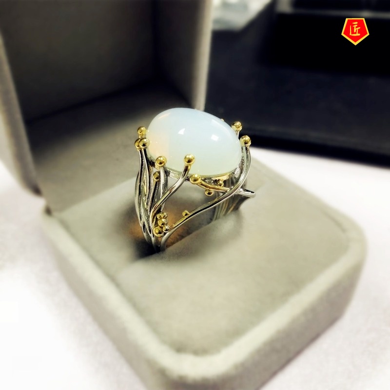 [Ready Stock]Fashion Personality Inlaid Moonstone Silver Ring Women