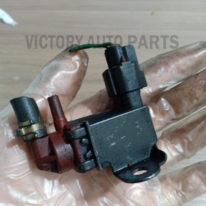 Vacum Switch Vacuum Valve Angin AC DAIHATSU 25360 - 97204 136200 - 2980 Asli ORI COPOTAN