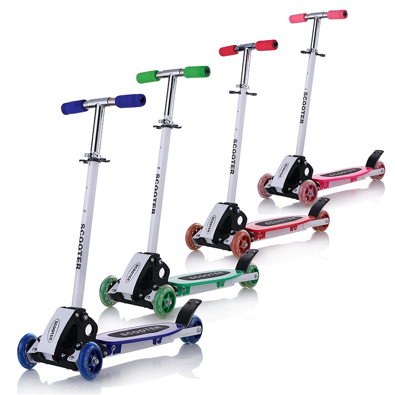 Otoped / Skuter Anak 4 Roda Aluminium &amp; PVC Anti Slip Max Load 65Kg