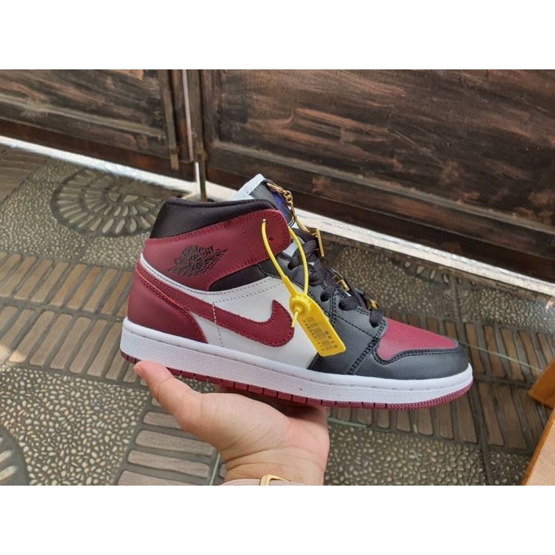 Nike air jordan 1 size 37 - 40 | 40-44