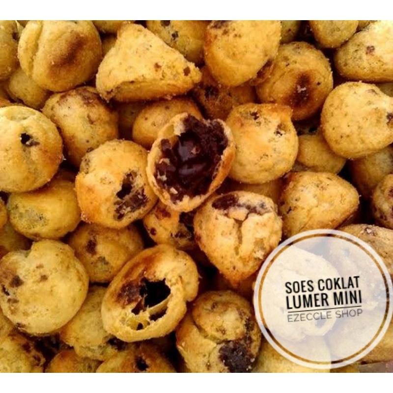 

Soes Coklat Mini Lumerr 100gr