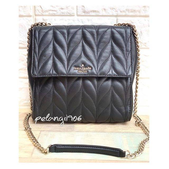 Tas Kate Spade
Brayden Backpack / Crossbody Black Quilted Briar Lane