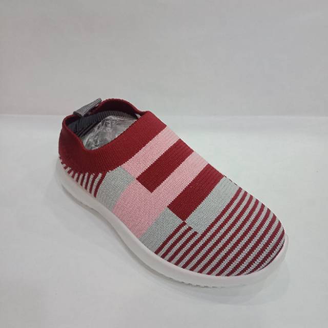 Fashion anak sepatu import kdm 27-32