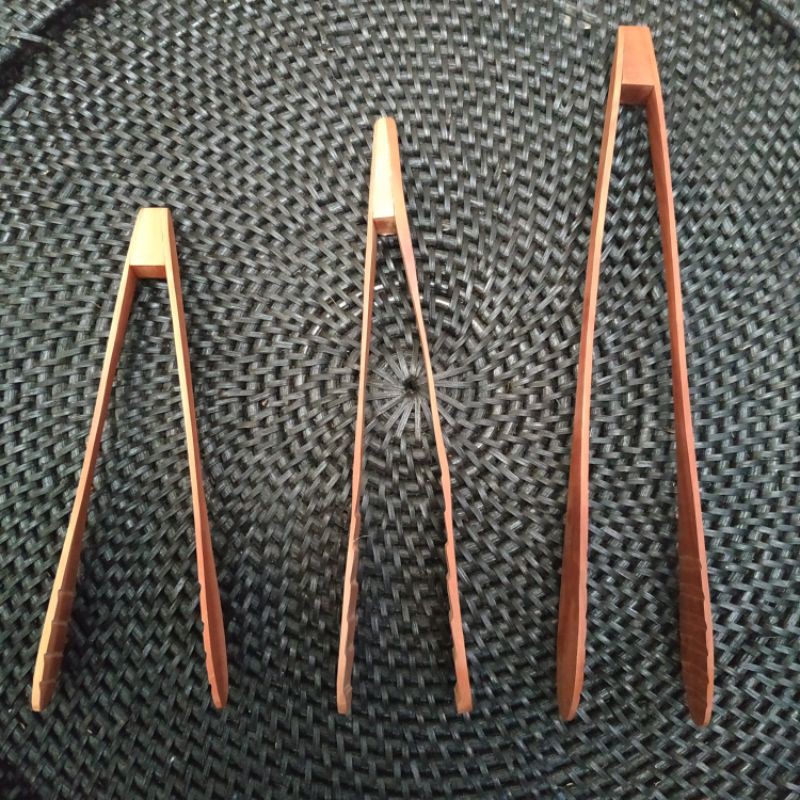 Capit Kayu / Capit Makanan / Wooden Tongs / Pencapit / Capitan - M