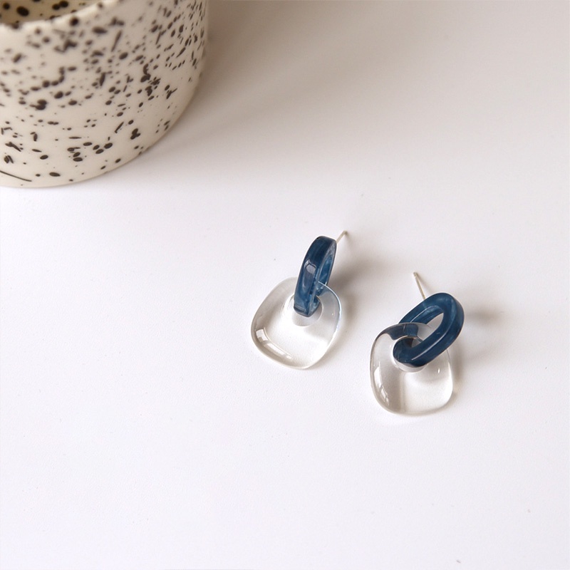 Anting Bahan Akrilik Warna Biru Dan Putih Transparan Untuk Wanita