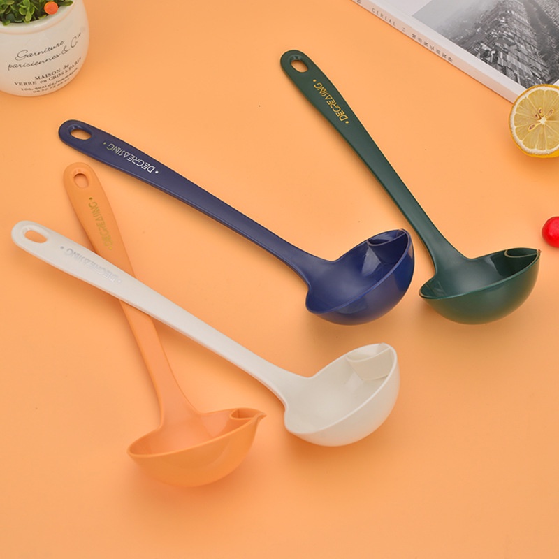 Sendok Sup Pemisah Minyak Bahan Plastik Dengan Gagang Panjang