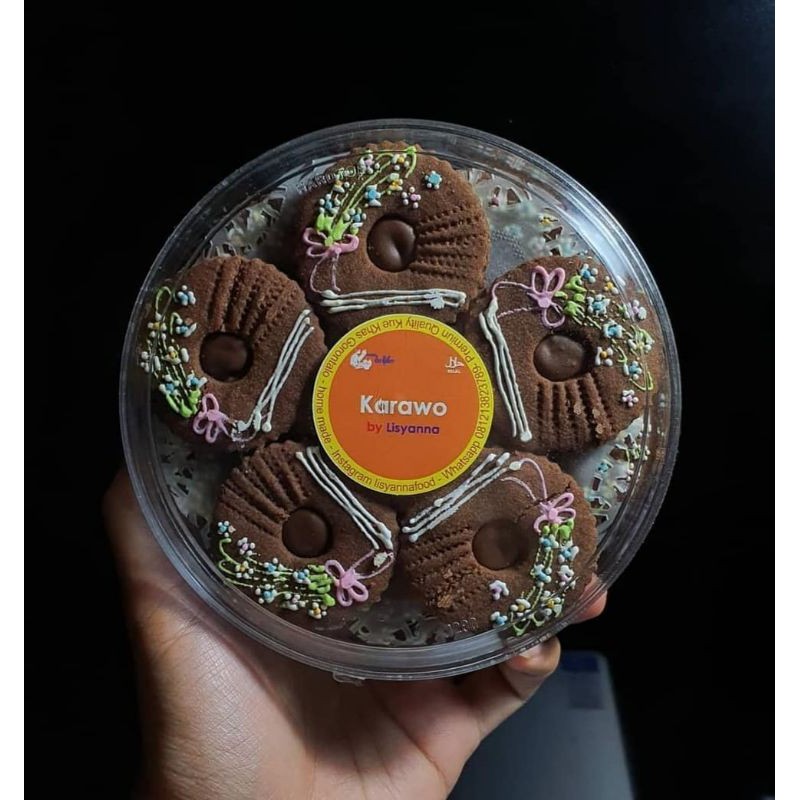 

Kue karawo coklat khas gorontalo PREMIUM QUALITY WIJSMAN BUTTER Kue natal/kue lebaran