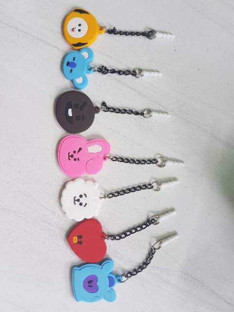 strap gantungan pluggy bt21 karakter bangtan boys kpop bts