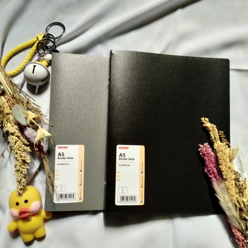 

[ SISA GUDANG ] Binder Ring Besi Kenko Ukuran A5