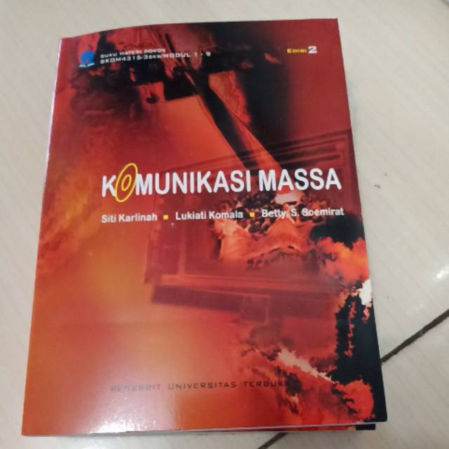 Komunikasi massa