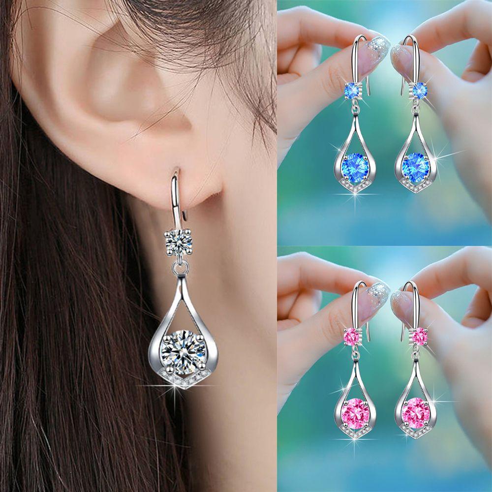 Lily Anting Fashion Panjang Oval Kristal Pernikahan Telinga Liontin