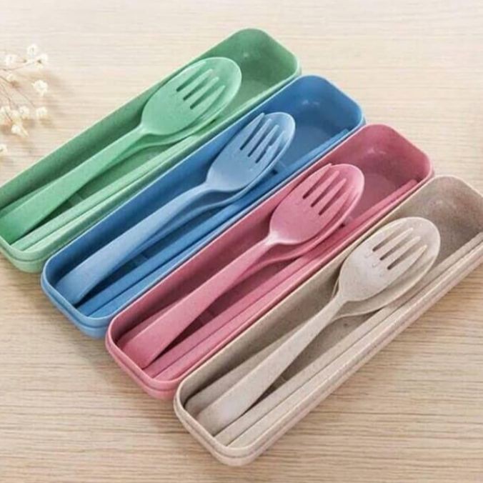 souvenir sendok set jerami impor